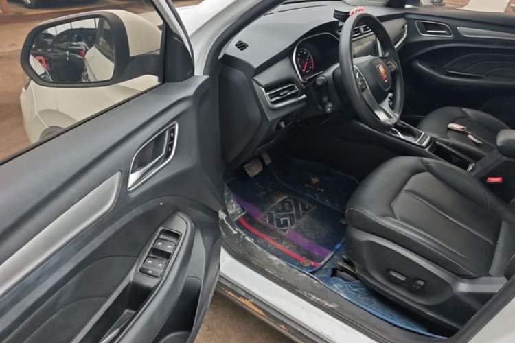 Used Roewe RX3 2020 1.6L CVT 4G Connected Ultra-Cool Flagship Edition Driver Seat