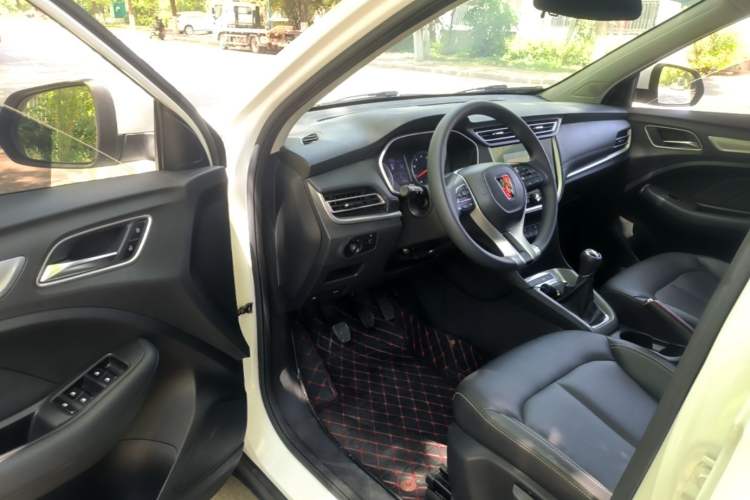 Used Roewe RX3 2020 1.6L Manual 4G Connect Ultra-Fresh Flagship Edition Driver Seat