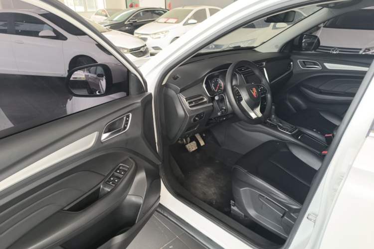 Used Roewe RX3 2020 1.6L CVT 4G Connected Ultra-Fun Elite Edition Driver Seat