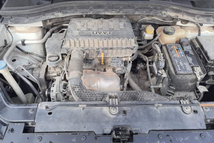 Used Roewe RX3 2020 1.6L Manual 4G Connect Super-Fresh Elite Edition Engine Bay
