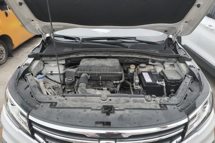 Used Roewe RX3 2020 1.6L CVT 4G Connected Ultra-Cool Flagship Edition Engine Bay