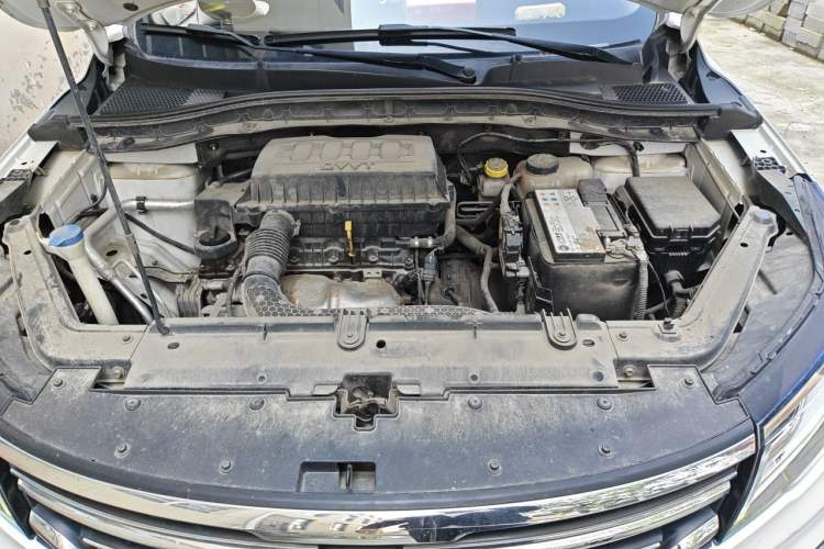 Used Roewe RX3 2020 1.6L CVT 4G Connected Ultra-Fun Elite Edition Engine Bay
