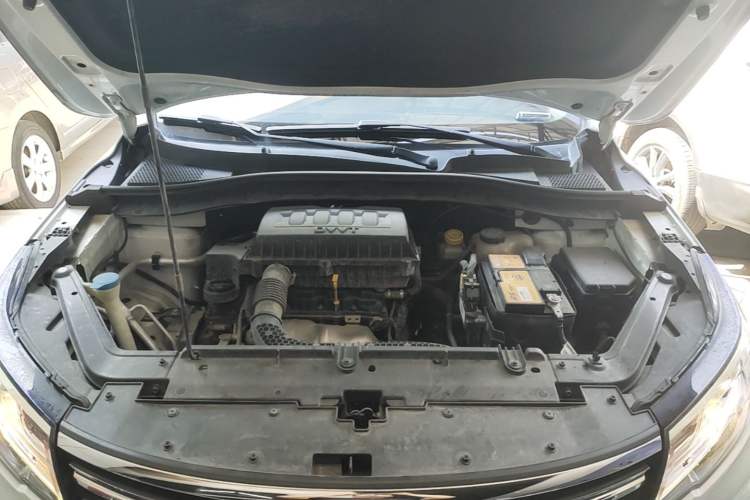 Used Roewe RX3 2020 1.6L Manual 4G Connect Super-Fresh Elite Edition Engine Bay