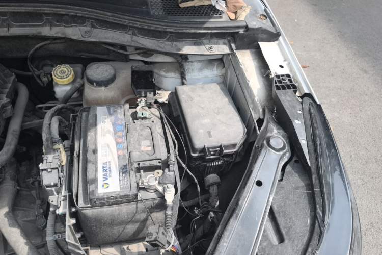 Used Roewe RX3 2020 1.6L CVT 4G Connected Ultra-Cool Flagship Edition Engine Bay Left
