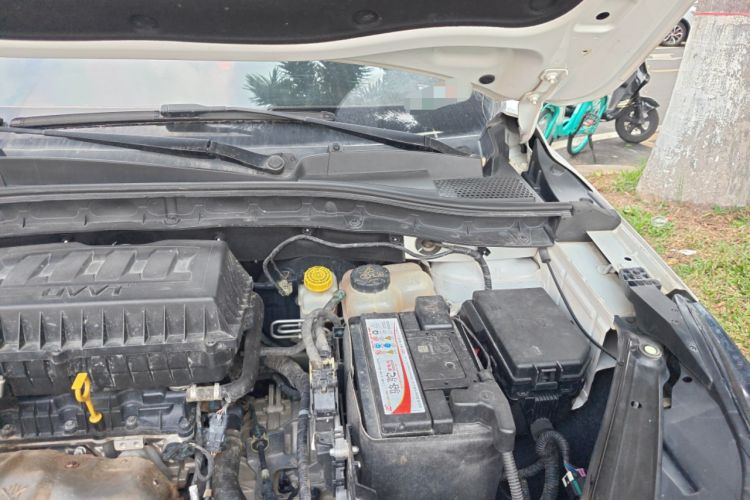 Used Roewe RX3 2020 1.6L CVT 4G Connected Ultra-Fun Elite Edition Engine Bay Left