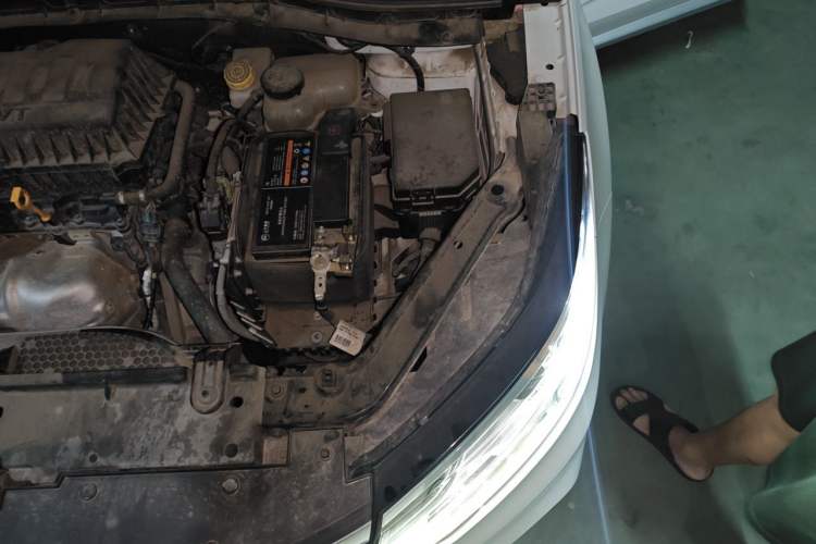 Used Roewe RX3 2020 1.6L Manual 4G Connect Super-Fresh Elite Edition Engine Bay Left