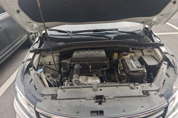 Used Roewe RX3 2020 1.6L CVT 4G Connected Ultra-Fun Elite Edition Engine Bay