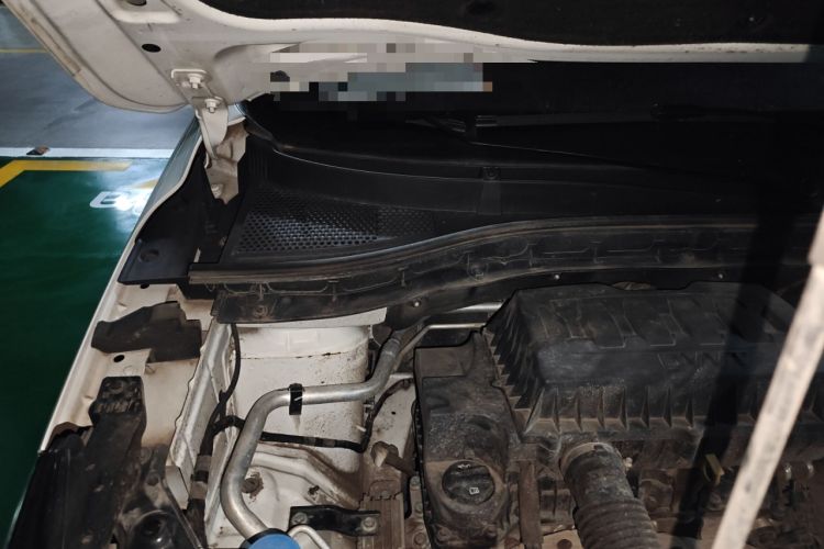 Used Roewe RX3 2020 1.6L CVT 4G Connected Ultra-Cool Flagship Edition Engine Bay Right
