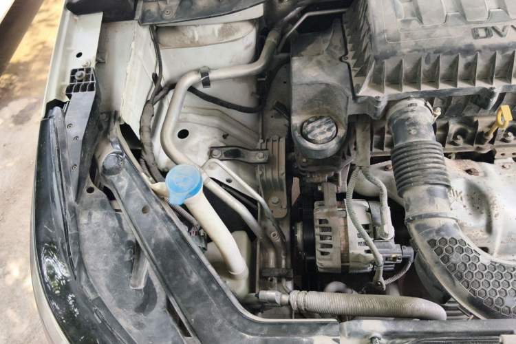 Used Roewe RX3 2020 1.6L CVT Lion's Throne 4G Connected Flagship Edition Engine Bay Right