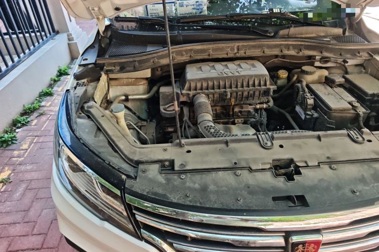 Used Roewe RX3 2020 1.6L Manual - Ultra-Fresh Entry Version Engine Bay Right
