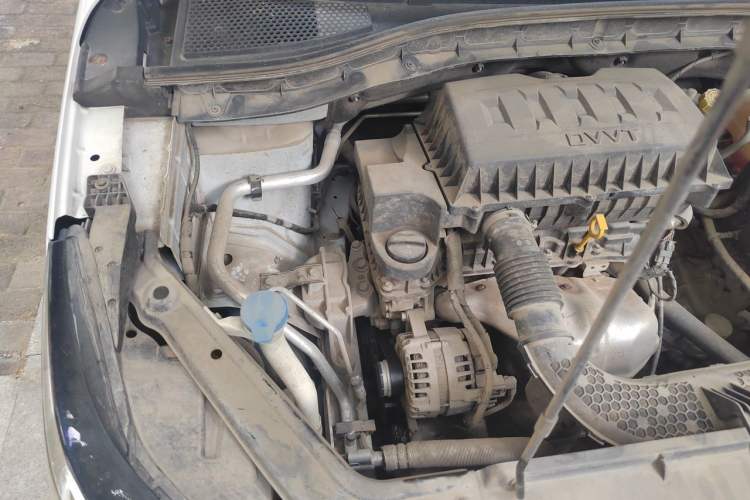 Used Roewe RX3 2020 1.6L CVT 4G Connected Ultra-Fun Elite Edition Engine Bay Right