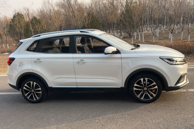 Used Roewe RX3 2020 1.6L CVT 4G Connected Ultra-Fun Elite Edition Exterior 2