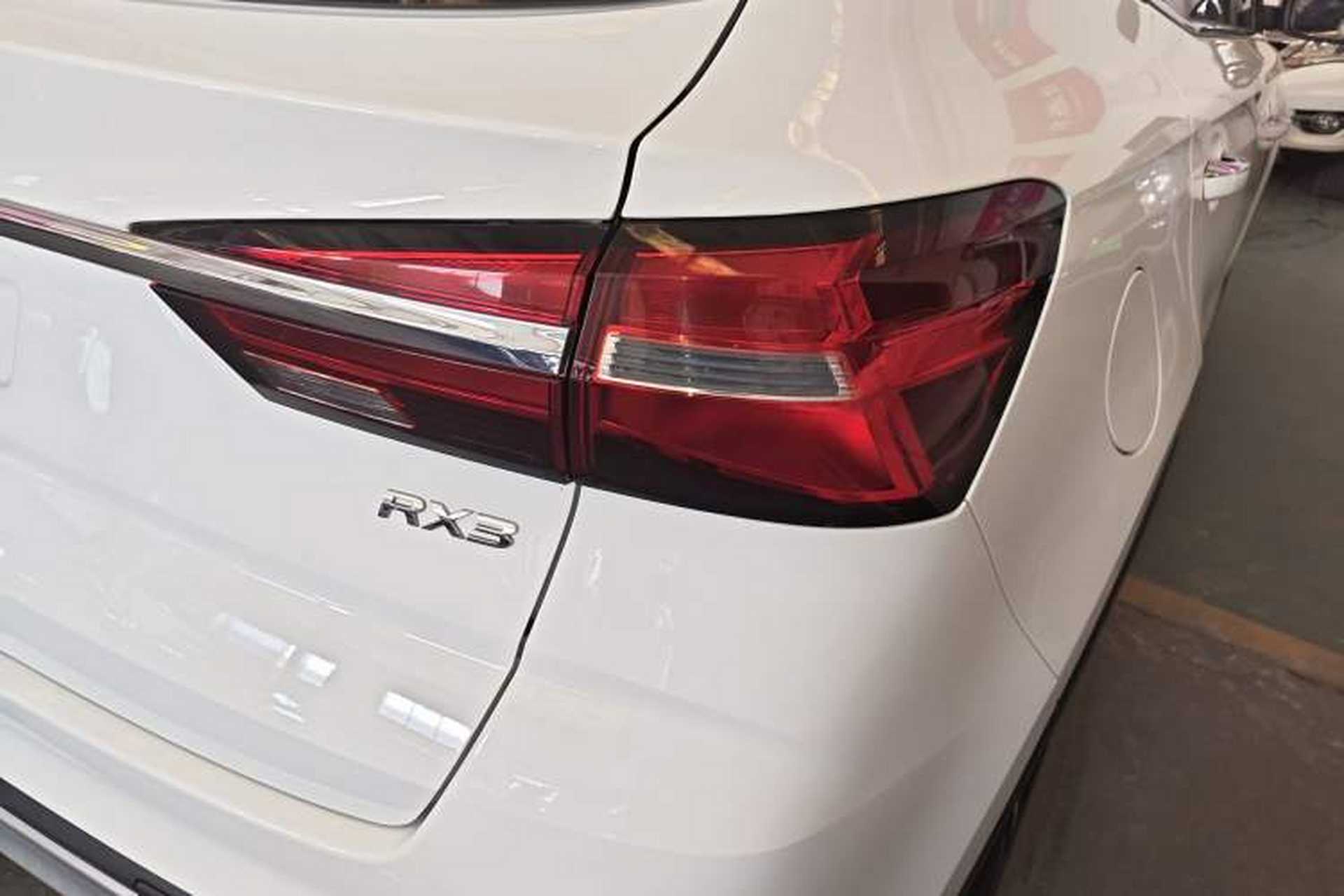 Used Roewe RX3 2020 1.6L Manual 4G Connect Super-Fresh Elite Edition Exterior 3
