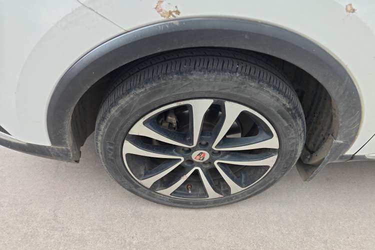 Used Roewe RX3 2020 1.6L CVT Lion's Throne 4G Connected Flagship Edition Exterior 4