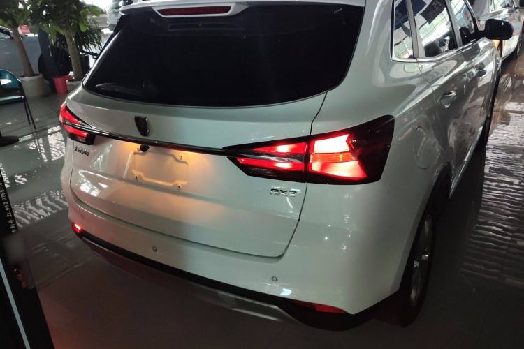 Used Roewe RX3 2020 1.6L Manual - Ultra-Fresh Entry Version Exterior 4