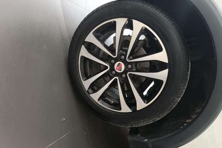 Used Roewe RX3 2020 1.6L CVT 4G Connected Ultra-Fun Elite Edition Exterior 5