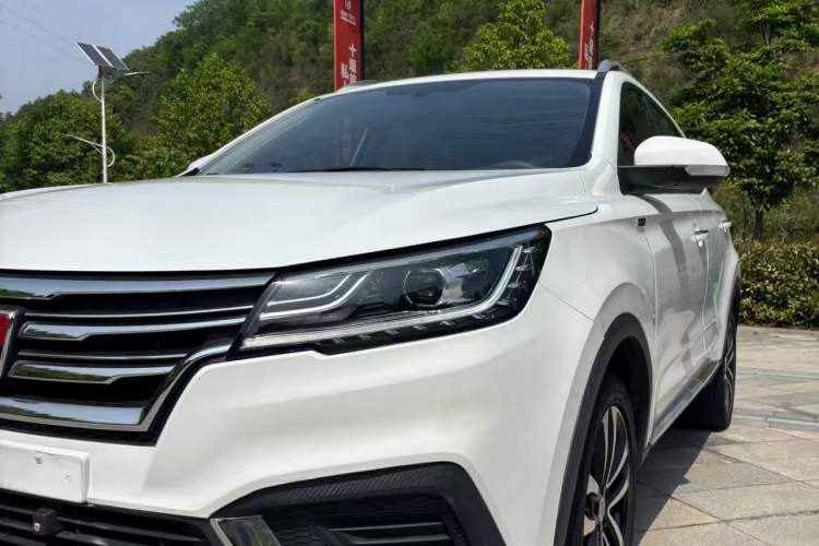 Used Roewe RX3 2020 1.6L CVT 4G Connected Ultra-Cool Flagship Edition Exterior 6
