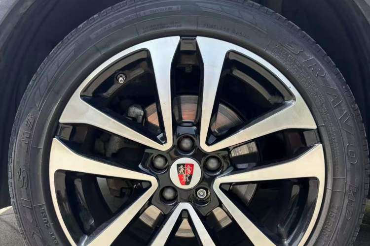 Used Roewe RX3 2020 1.6L CVT 4G Connected Ultra-Cool Flagship Edition Exterior 8
