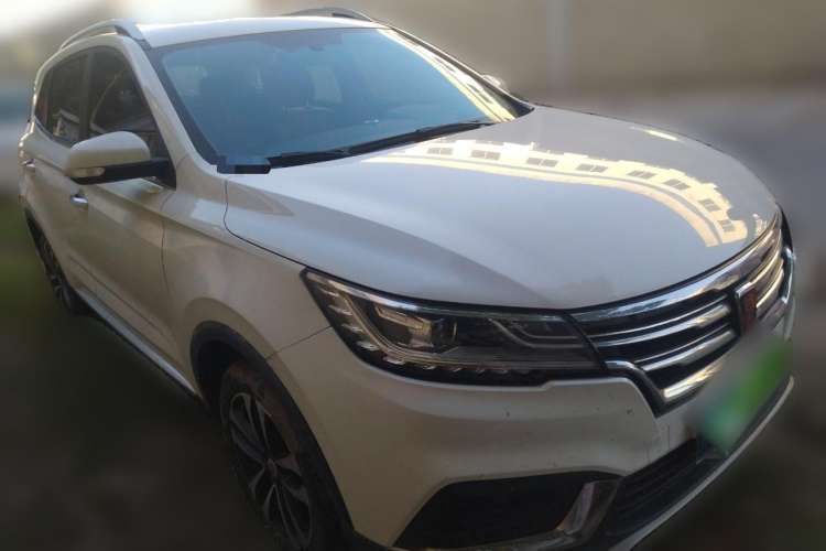 Used Roewe RX3 2020 1.6L CVT 4G Connected Ultra-Cool Flagship Edition Front Right 45 Deg