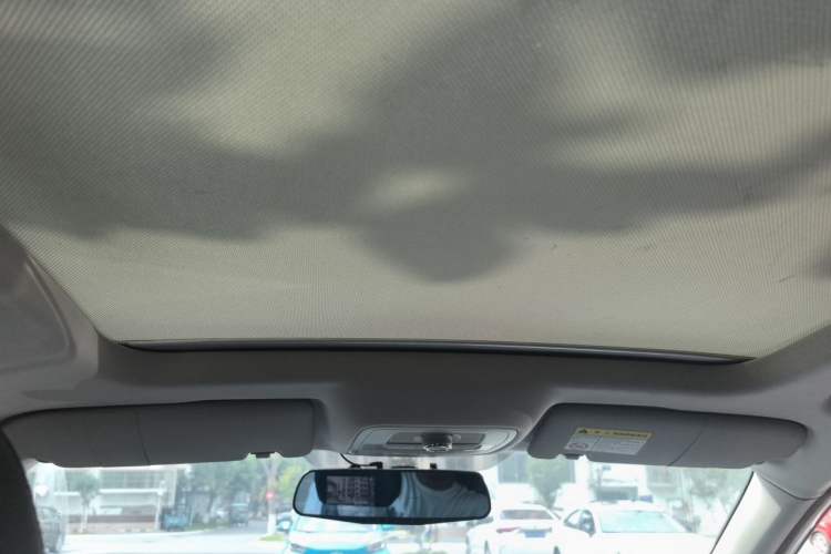 Used Roewe RX3 2020 1.6L CVT 4G Connected Ultra-Cool Flagship Edition Headliner