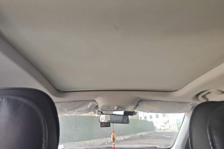 Used Roewe RX3 2020 1.6L CVT 4G Connected Ultra-Fun Elite Edition Headliner