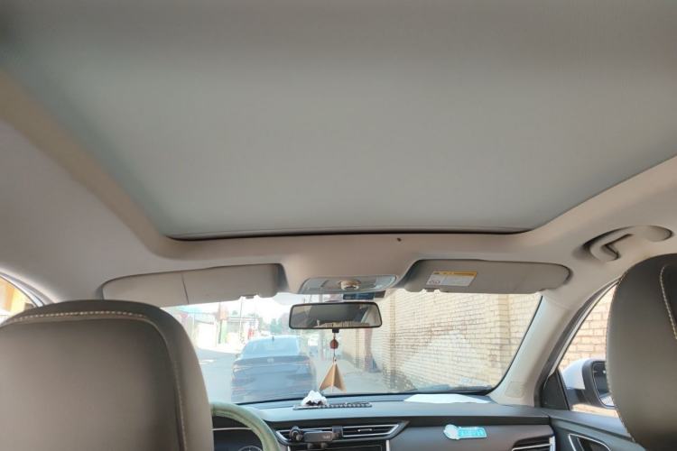 Used Roewe RX3 2020 1.6L CVT 4G Connected Ultra-Cool Flagship Edition Headliner