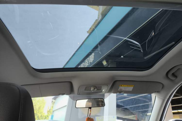 Used Roewe RX3 2020 1.6L CVT 4G Connected Ultra-Cool Flagship Edition Headliner