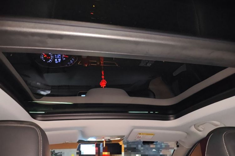 Used Roewe RX3 2020 1.6L CVT 4G Connected Ultra-Cool Flagship Edition Headliner