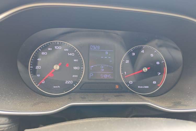 Used Roewe RX3 2020 1.6L CVT 4G Connected Ultra-Cool Flagship Edition Instrument Cluster