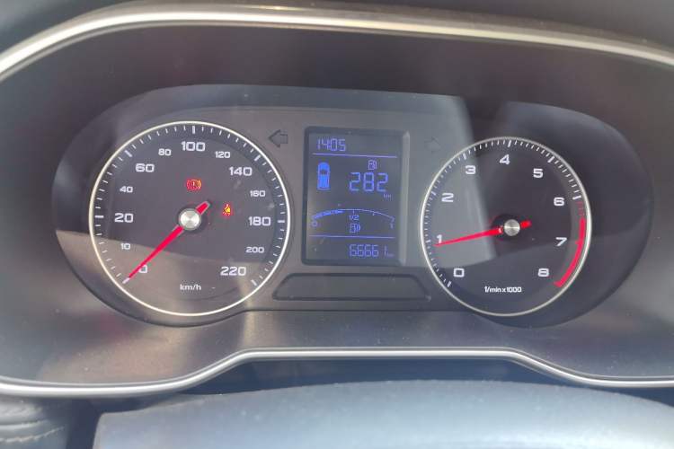 Used Roewe RX3 2020 1.6L Manual 4G Connect Super-Fresh Elite Edition Instrument Cluster