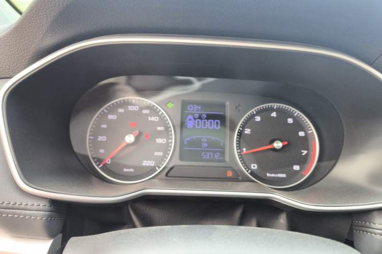 Used Roewe RX3 2020 1.6L Manual 4G Connect Ultra-Fresh Flagship Edition Instrument Cluster