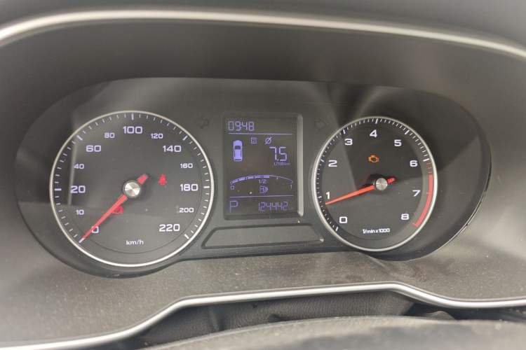 Used Roewe RX3 2020 1.6L CVT 4G Connected Ultra-Fun Elite Edition Instrument Cluster