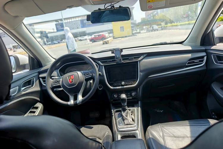 Used Roewe RX3 2020 1.6L CVT 4G Connected Ultra-Fun Elite Edition Interior 1