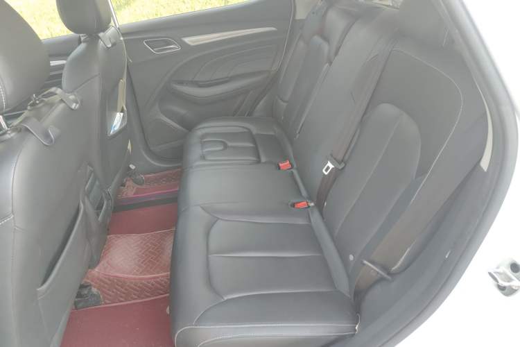 Used Roewe RX3 2020 1.6L CVT Lion's Throne 4G Connected Flagship Edition Interior 1