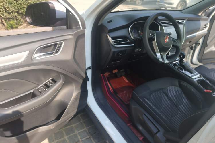 Used Roewe RX3 2020 1.6L CVT 4G Connected Ultra-Fun Elite Edition Interior 2