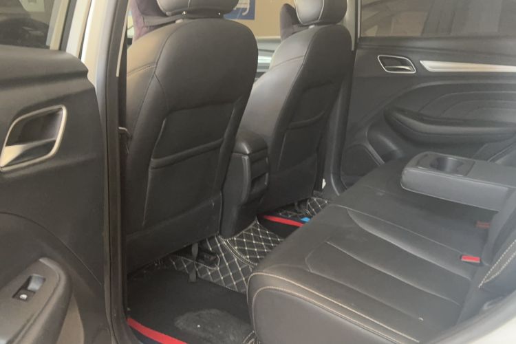 Used Roewe RX3 2020 1.6L CVT 4G Connected Ultra-Cool Flagship Edition Interior 2
