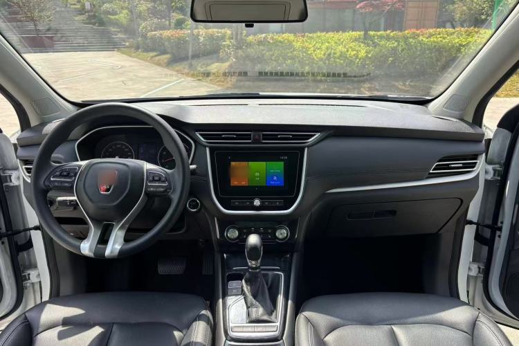 Used Roewe RX3 2020 1.6L CVT 4G Connected Ultra-Cool Flagship Edition Interior 3