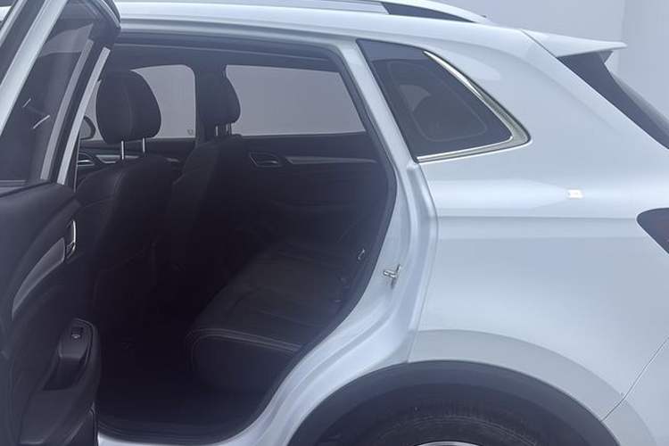Used Roewe RX3 2020 1.6L CVT 4G Connected Ultra-Cool Flagship Edition Interior 4