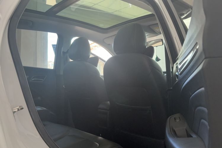 Used Roewe RX3 2020 1.6L CVT 4G Connected Ultra-Cool Flagship Edition Interior 4