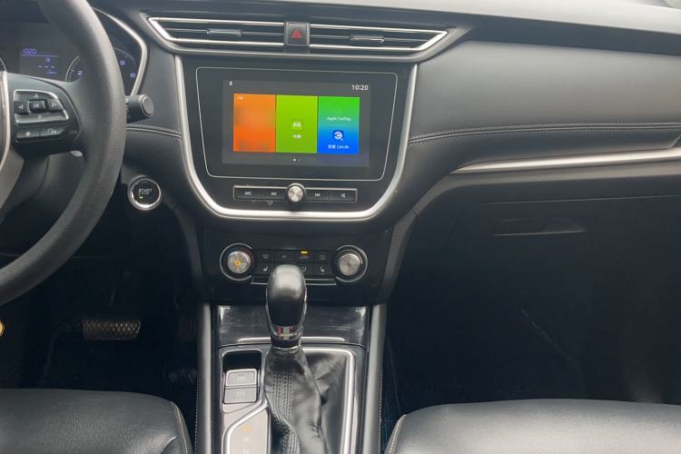 Used Roewe RX3 2020 1.6L CVT 4G Connected Ultra-Cool Flagship Edition Interior 4