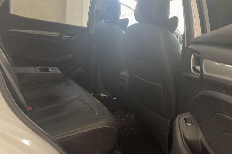 Used Roewe RX3 2020 1.6L CVT 4G Connected Ultra-Cool Flagship Edition Interior 5