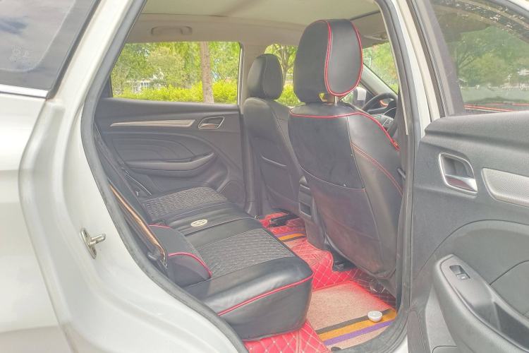 Used Roewe RX3 2020 1.6L CVT 4G Connected Ultra-Cool Flagship Edition Interior 6
