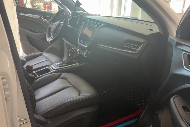 Used Roewe RX3 2020 1.6L CVT 4G Connected Ultra-Cool Flagship Edition Interior 6