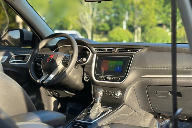Used Roewe RX3 2020 1.6L CVT 4G Connected Ultra-Cool Flagship Edition Interior 6