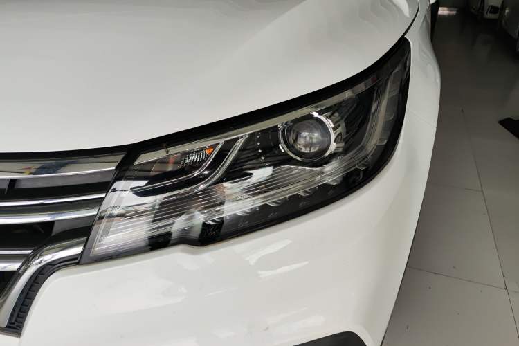 Used Roewe RX3 2020 1.6L Manual 4G Connect Super-Fresh Elite Edition Left Front Headlight