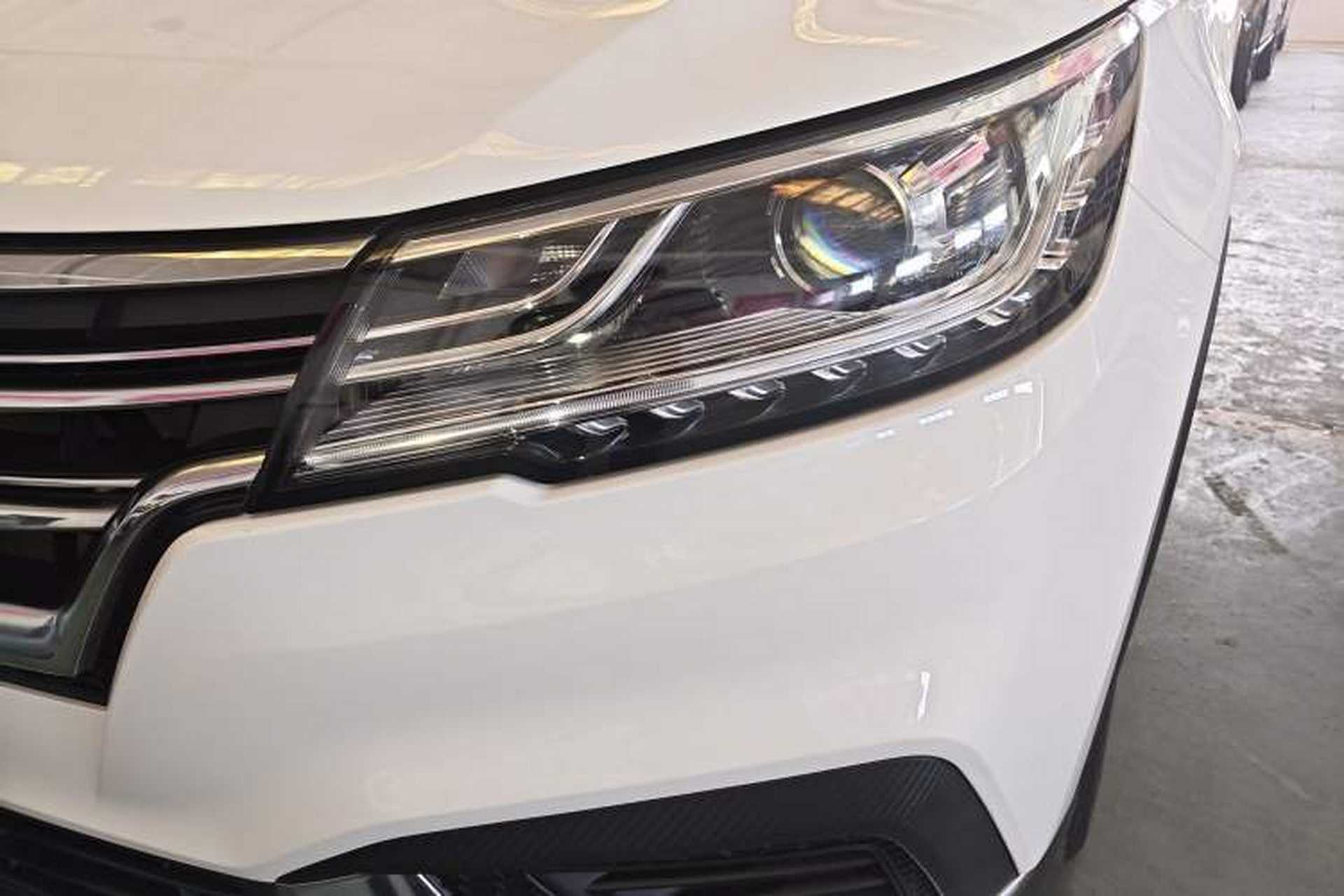 Used Roewe RX3 2020 1.6L Manual 4G Connect Super-Fresh Elite Edition Left Front Headlight
