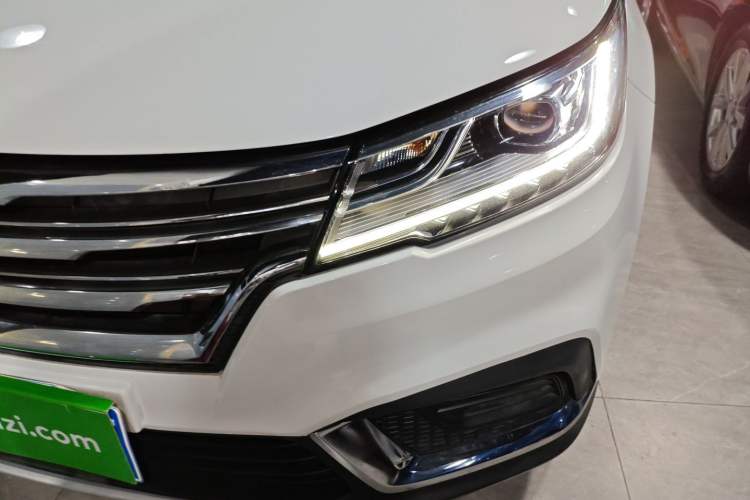 Used Roewe RX3 2020 1.6L CVT 4G Connected Ultra-Cool Flagship Edition Left Front Headlight