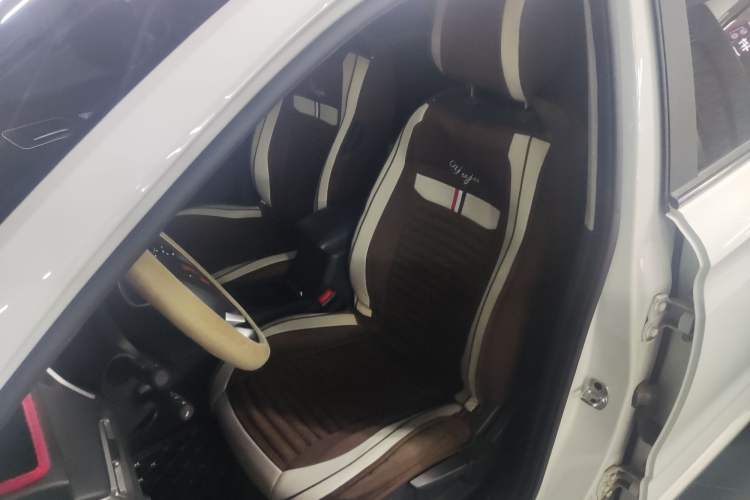 Used Roewe RX3 2020 1.6L CVT 4G Connected Ultra-Fun Elite Edition Left Front Seat