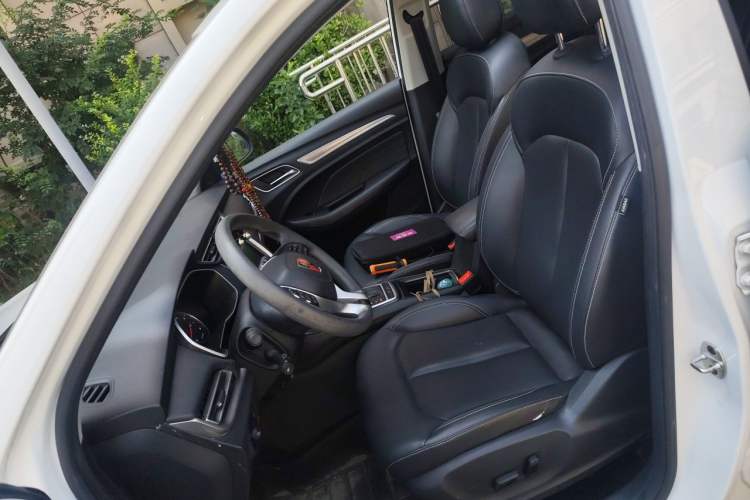 Used Roewe RX3 2020 1.6L CVT 4G Connected Ultra-Cool Flagship Edition Left Front Seat
