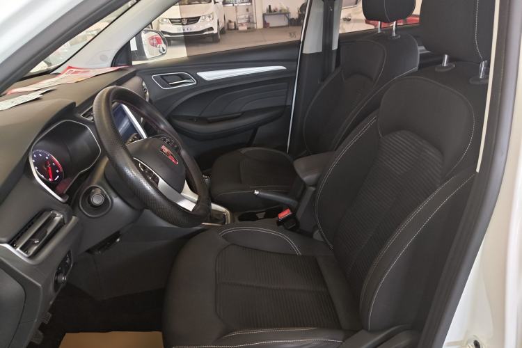 Used Roewe RX3 2020 1.6L Manual 4G Connect Super-Fresh Elite Edition Left Front Seat